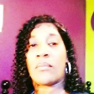 Meet your Posher, Lashunda